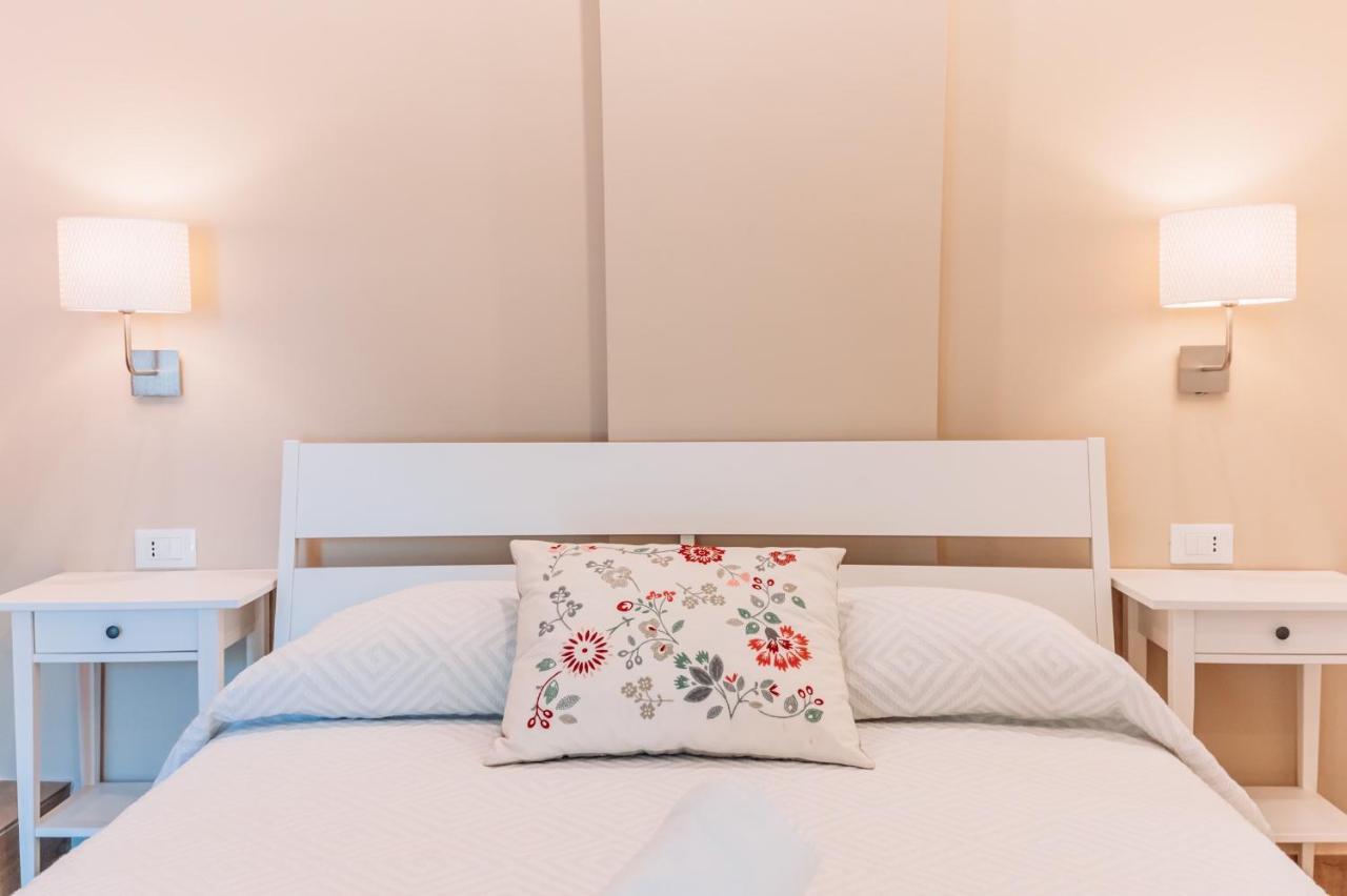 B&B Casa Al Vicolo 2 タオルミーナ エクステリア 写真