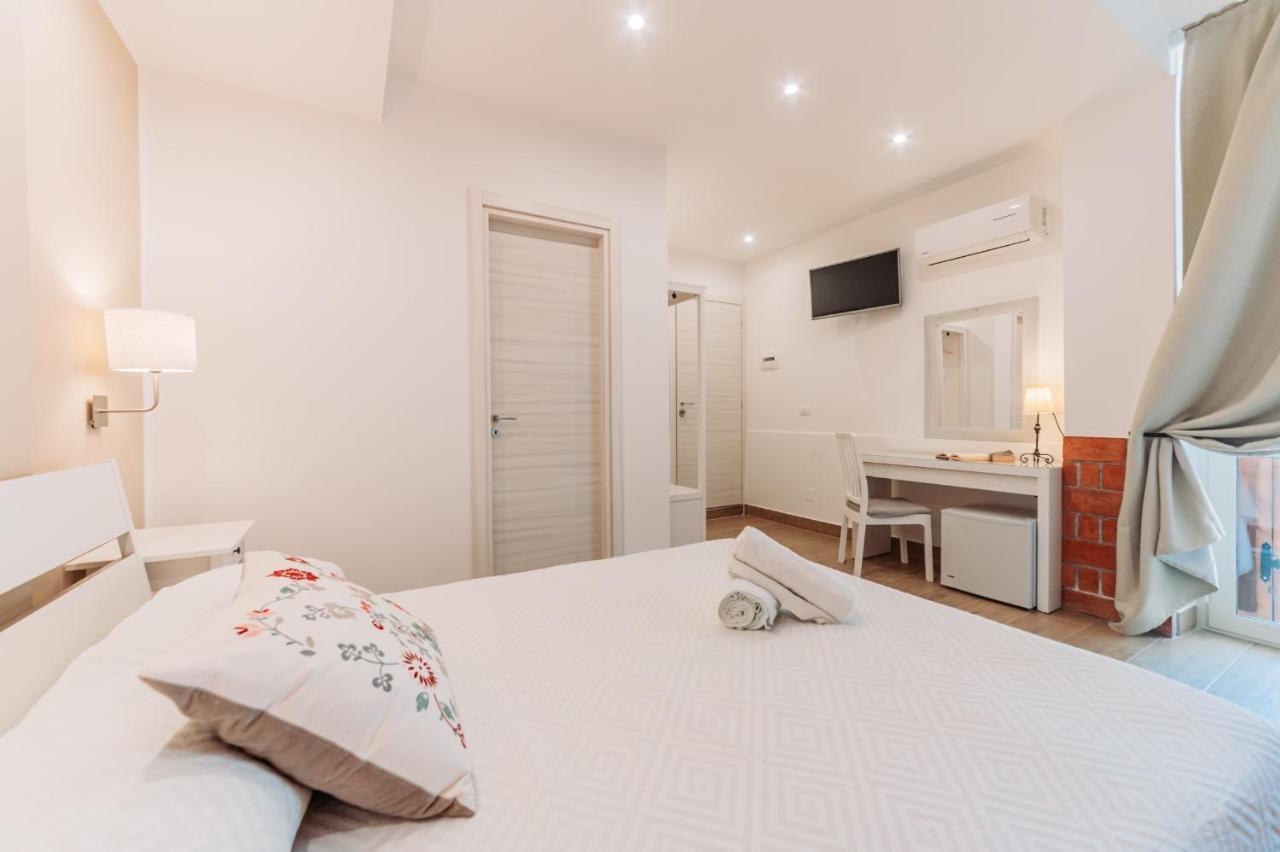 B&B Casa Al Vicolo 2 タオルミーナ エクステリア 写真