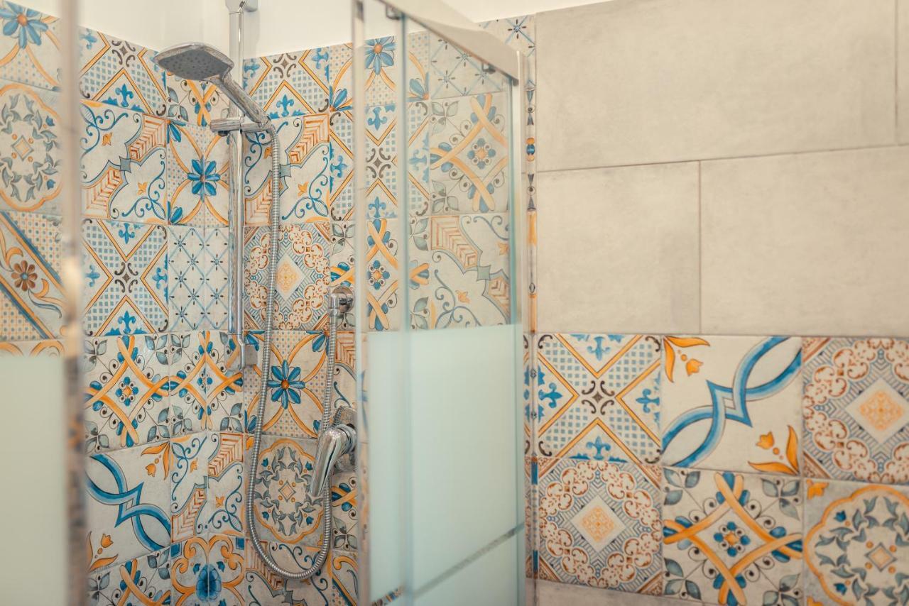 B&B Casa Al Vicolo 2 タオルミーナ エクステリア 写真