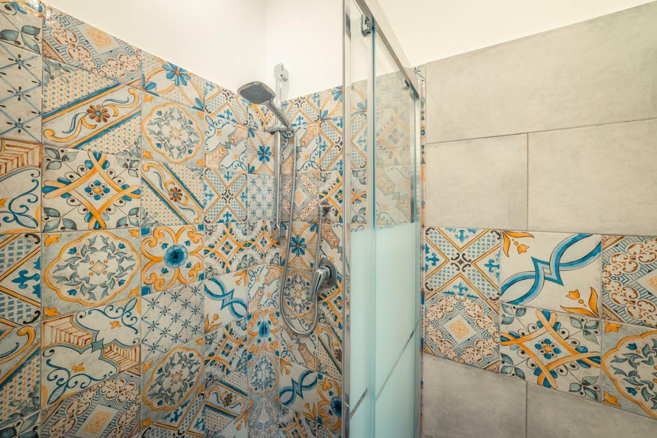 B&B Casa Al Vicolo 2 タオルミーナ エクステリア 写真